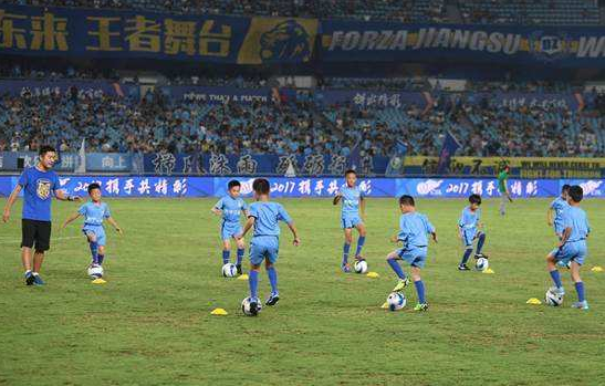  AC米兰青训小将爆发，连续两场建功  